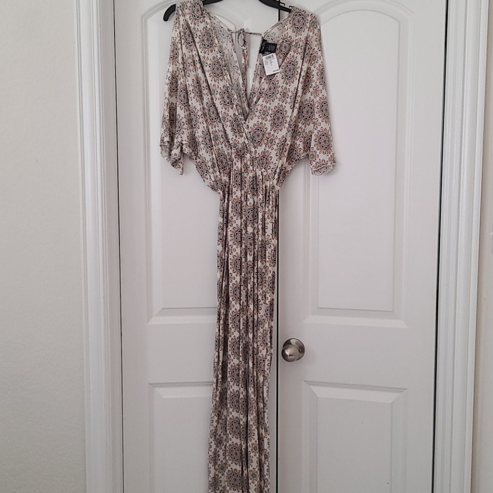 Mandala print cold shoulder dress